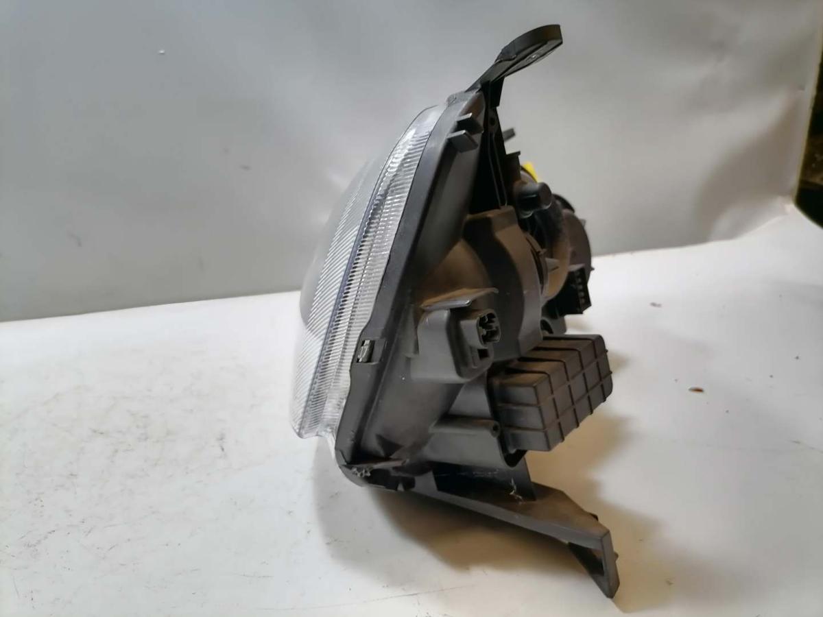 Opel Corsa C original Scheinwerfer vorn links Halogen Bj.2001